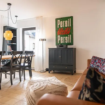 Grosszuegiges Feriendomizil Im Herzen Von Sankt Aldegund Room photo